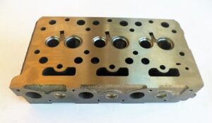 Chiulasa Kubota L1802, D1102, D1302, D1402 Chiulasa Kubota L1802